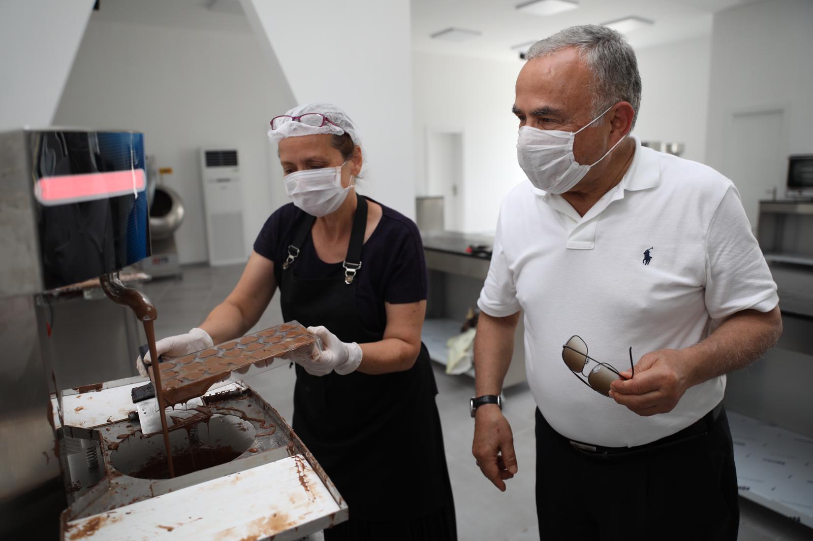 Â “ÇİKOLATA KAFE’ AÇILDI